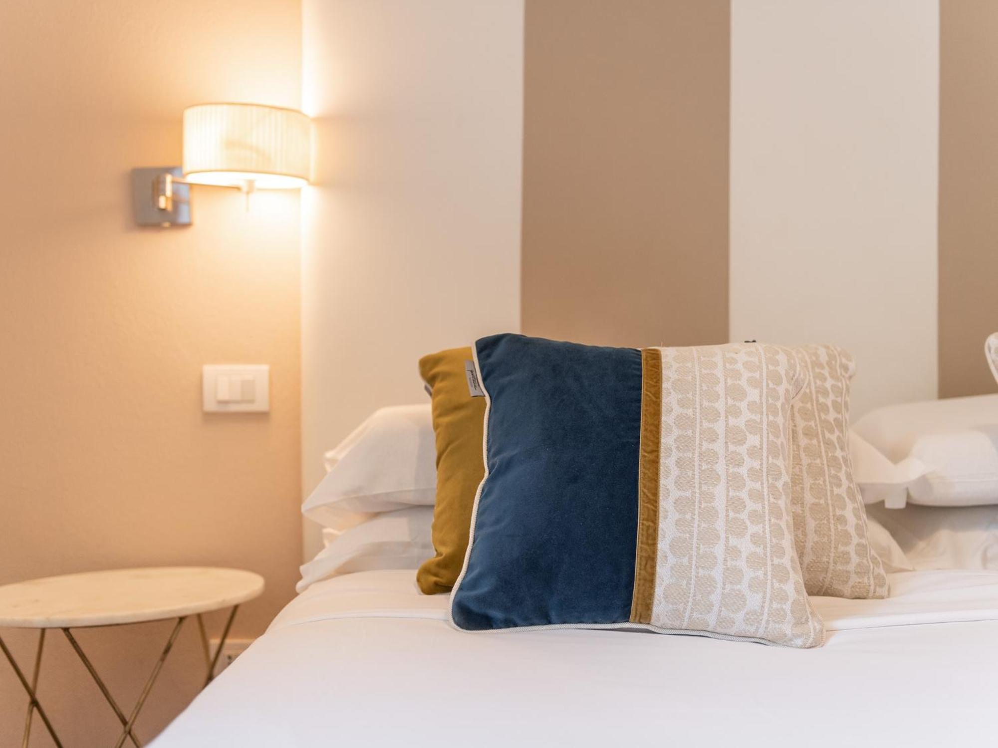 Pley Cagliari Boutique Rooms Екстериор снимка