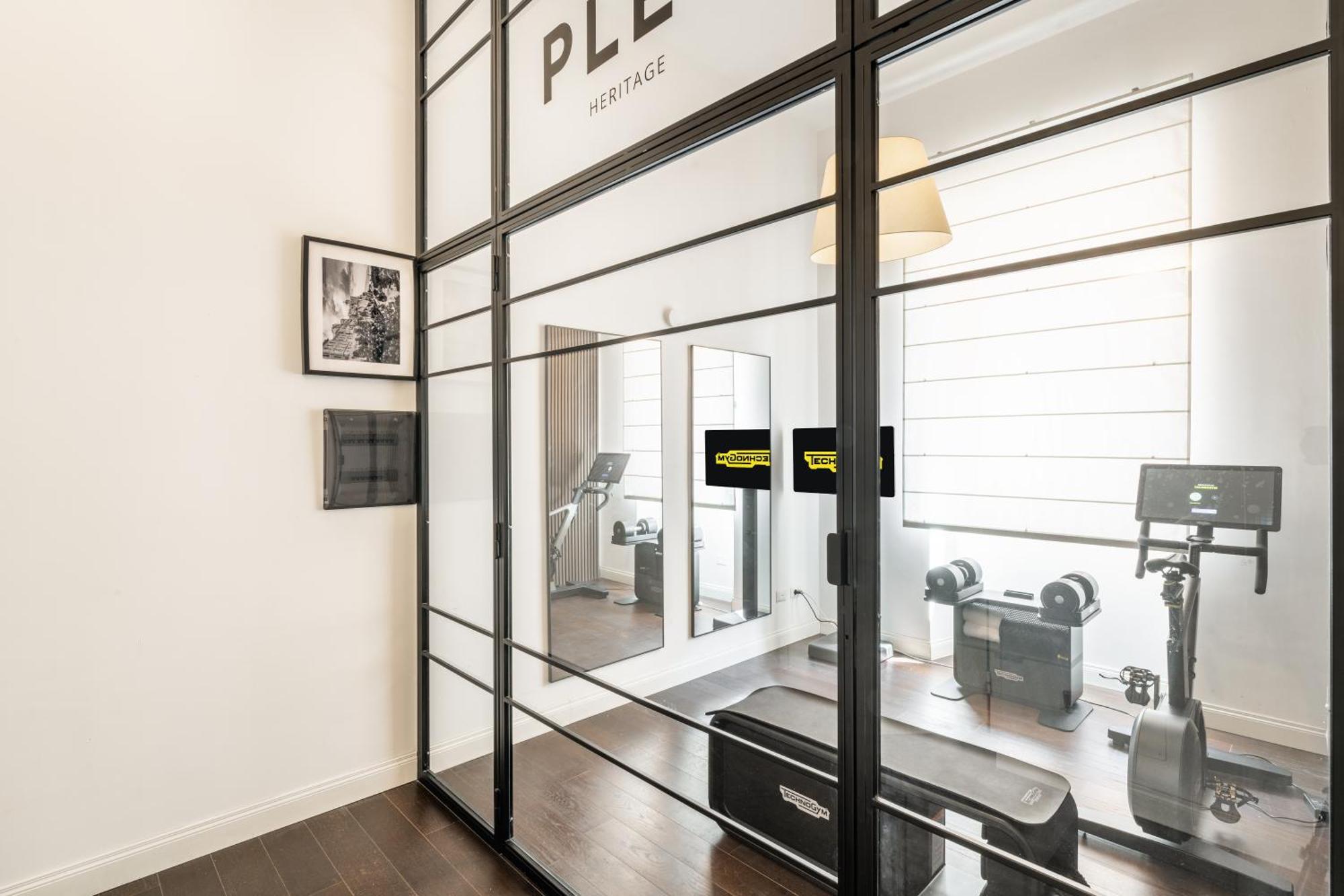 Pley Cagliari Boutique Rooms Екстериор снимка